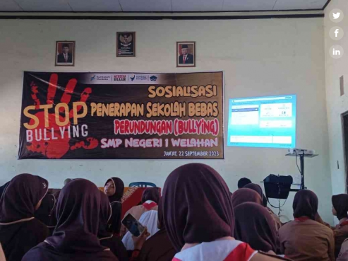 Sosialisasi bullying